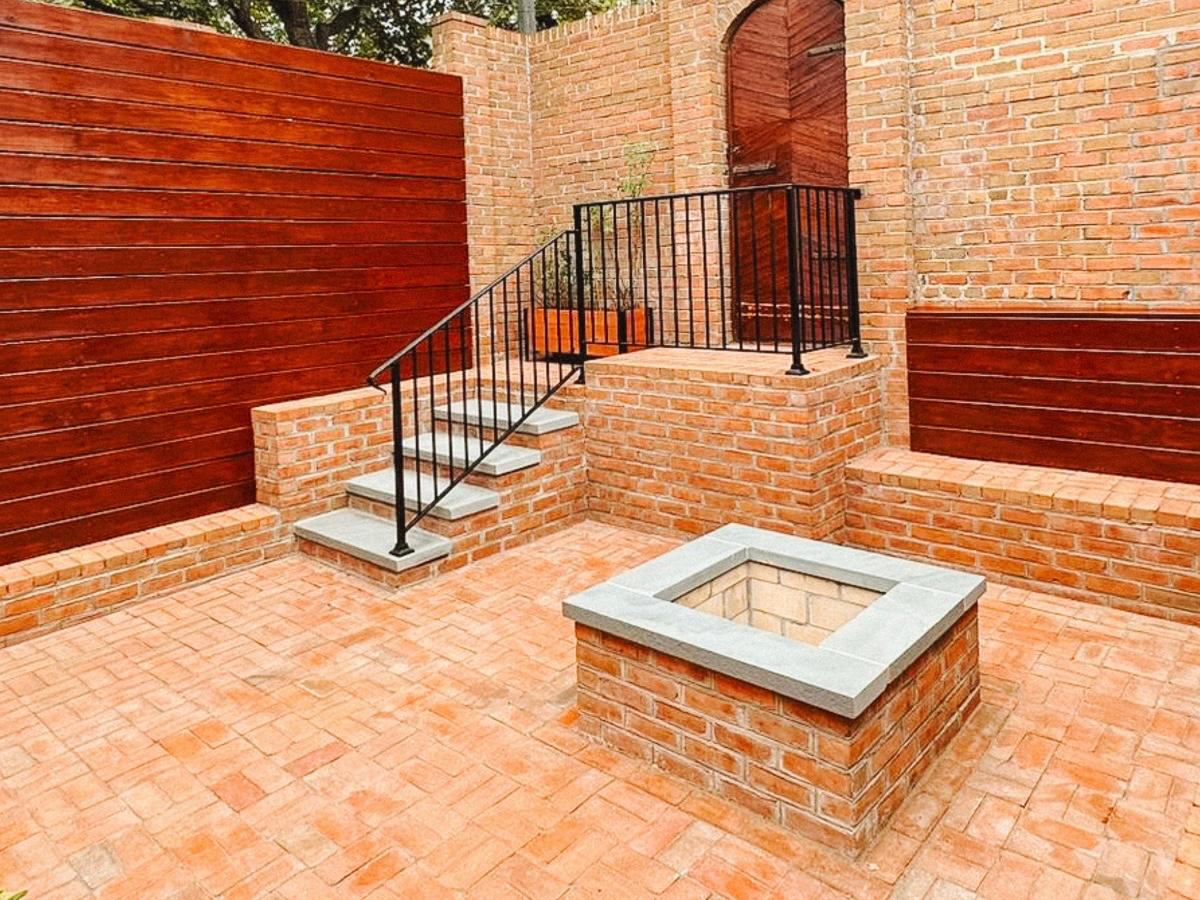 WhatsApp Image 2025-09-23 at 11.06.37 AM